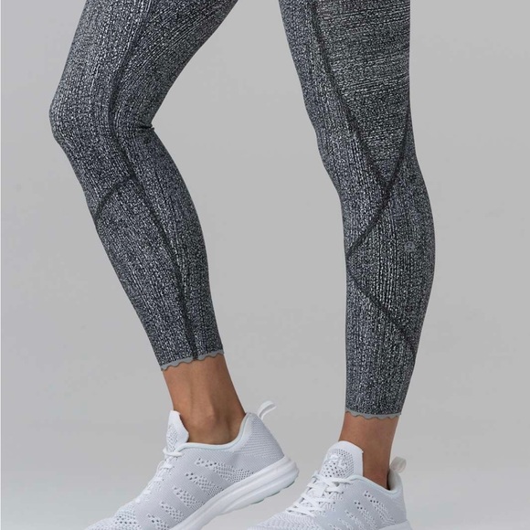 LULULEMON Tight Stuff 7/8 Tight II - Picture 6 of 15